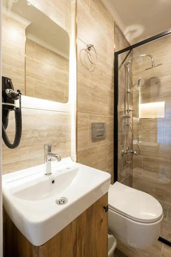 Oracle Studios Metin Istanbul